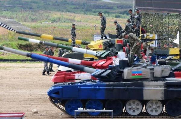Azərbaycan tankçıları beynəlxalq yarışda erməni tankını vurdu