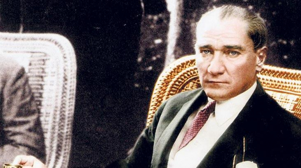 Zəfər Gününün tarixi Atatürkə hörmət  səbəbiylə  dəyişdirildi - 8 Noyabr