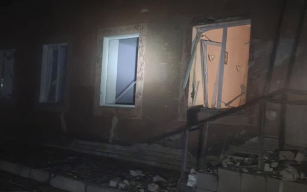 Ruslar Xersonda doğum evini bombaladı - FOTOLAR