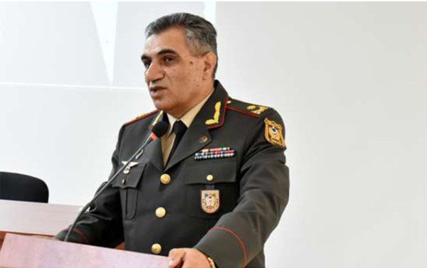 General-mayor ehtiyata buraxılıb