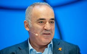 Məşhur  şahmatçı Kasparov həbs edilə bilər