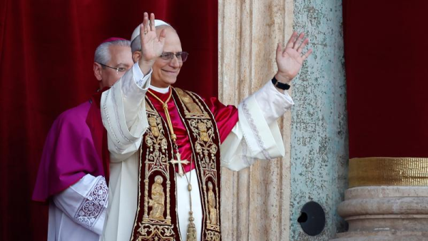 Katoliklər yeni Papa seçdi - İlk dəfə amerikalı dindar Vatikana rəhbərlik edəcək