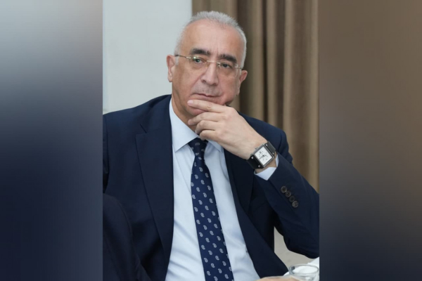 Dövlət Komitəsinin Aparat rəhbəri vəfat edib