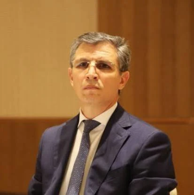 Zahid Oruc ittihamlara  cavab verib