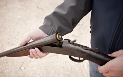 Sabirabadda qadın qardaşı tərəfindən güllələnərək öldürülüb