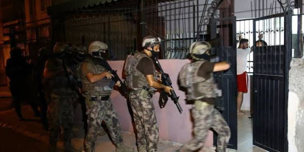 Türkiyədə 7 kriminal dəstəyə qarşı eyni anda əməliyyat həyata keçirilib