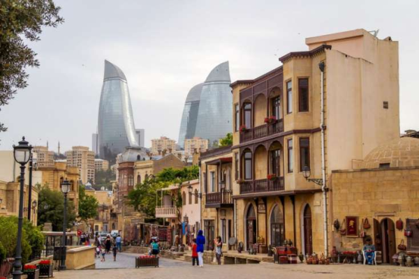 Azərbaycana gələn əcnəbilərin sayı açıqlandı